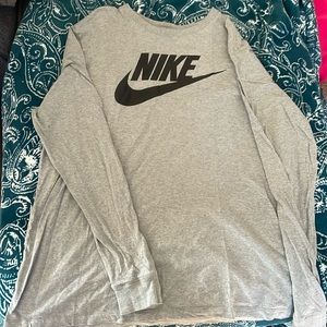 Men’s XL Nike Long sleeve shirt